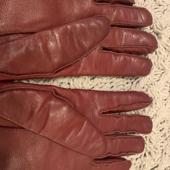 Coach Leather Gloves - Picture 7 of 8